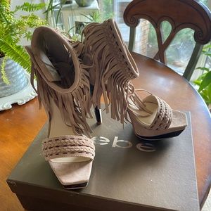BEBE heels sz 7 NEW